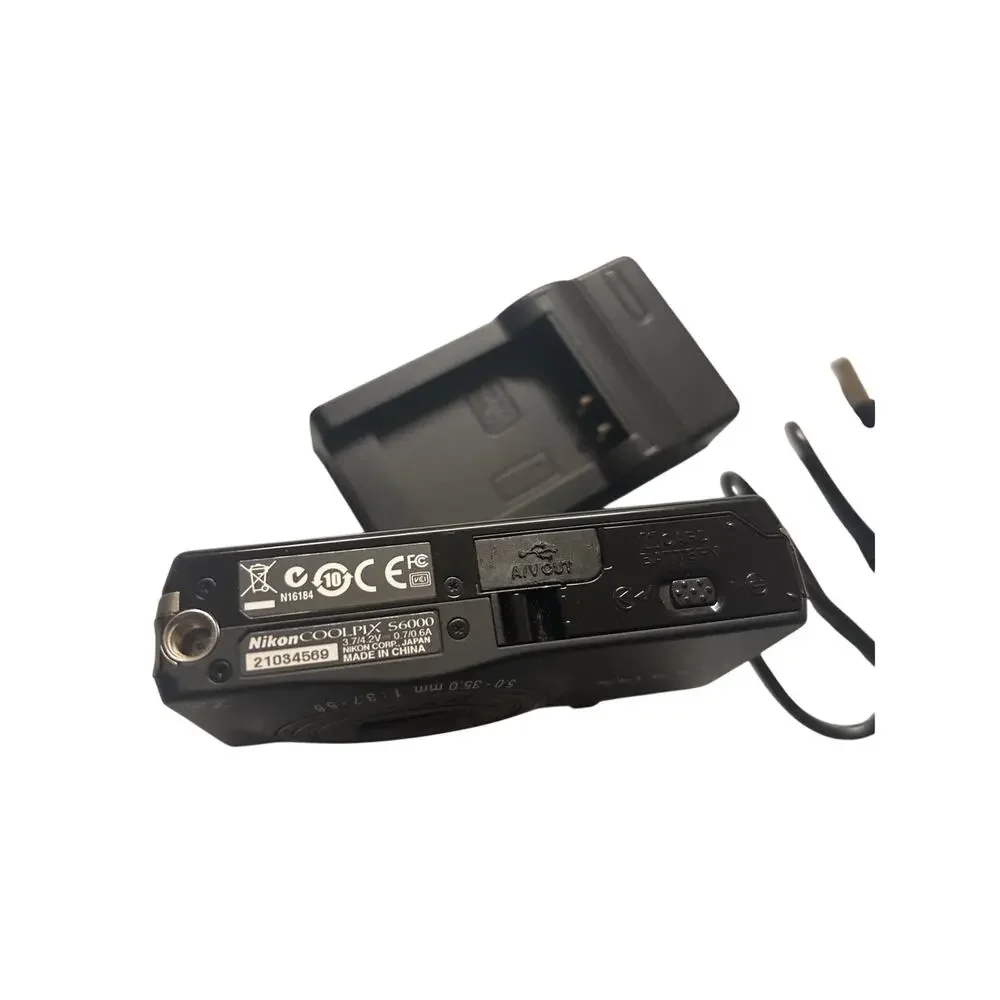 Nikon Coolpix S6000 14.2 MP Digital Camera with 7x Optical Zoom 2.7